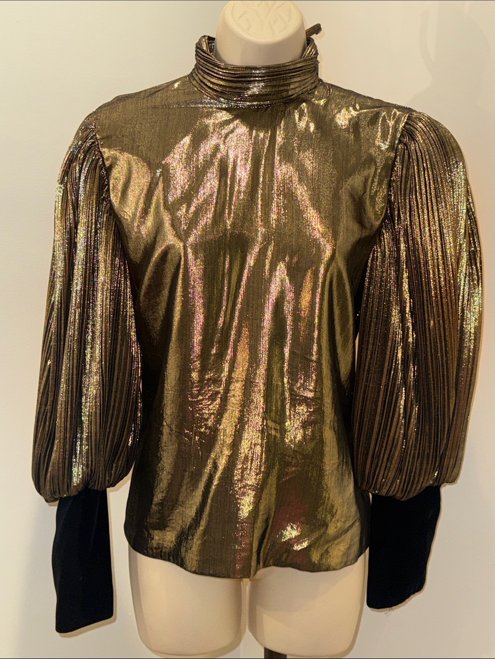Vintage Sak’s Fifth Avenue Metallic Antique Gold Bronze Lame Puff Sleeve Blouse